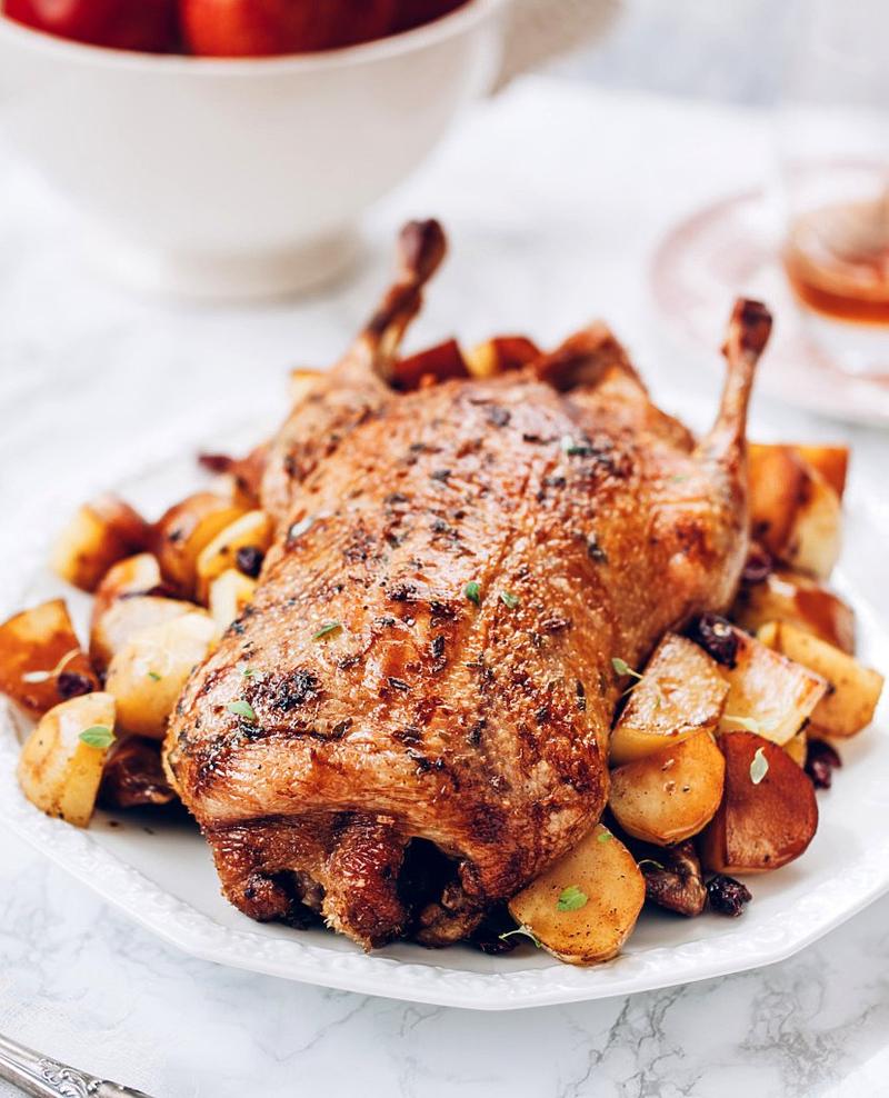 Soczysta kaczka z przyprawami