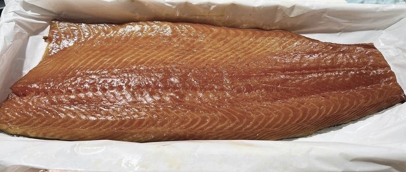 Jak idealnie usmażyć łososia? Podpowiadamy, ile czasu na to poświęcić!